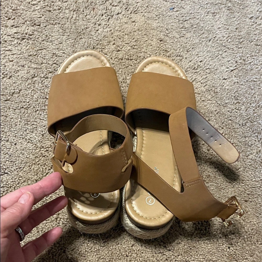 Forever 21 Tan Espadrille Sandals
